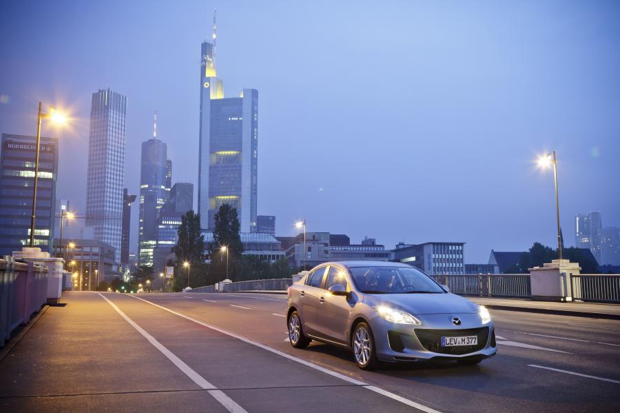  Mazda3 Sedan 2011 года  (фото 31 из 41)